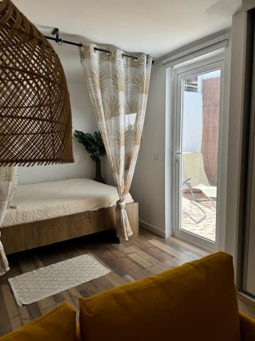 شقة Petite Maison De Plage كوستا دا كاباريكا المظهر الخارجي الصورة